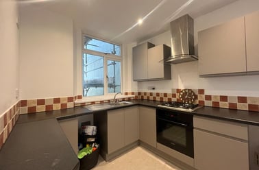 Citadel Road, Stonehouse, Plymouth - Image 2